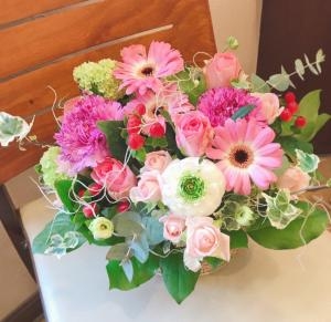 母の日のご来店ありがとうございました！母の月まだまだ継続中です♪｜「さいだ花店」　（石川県七尾市の花キューピット加盟店 花屋）のブログ